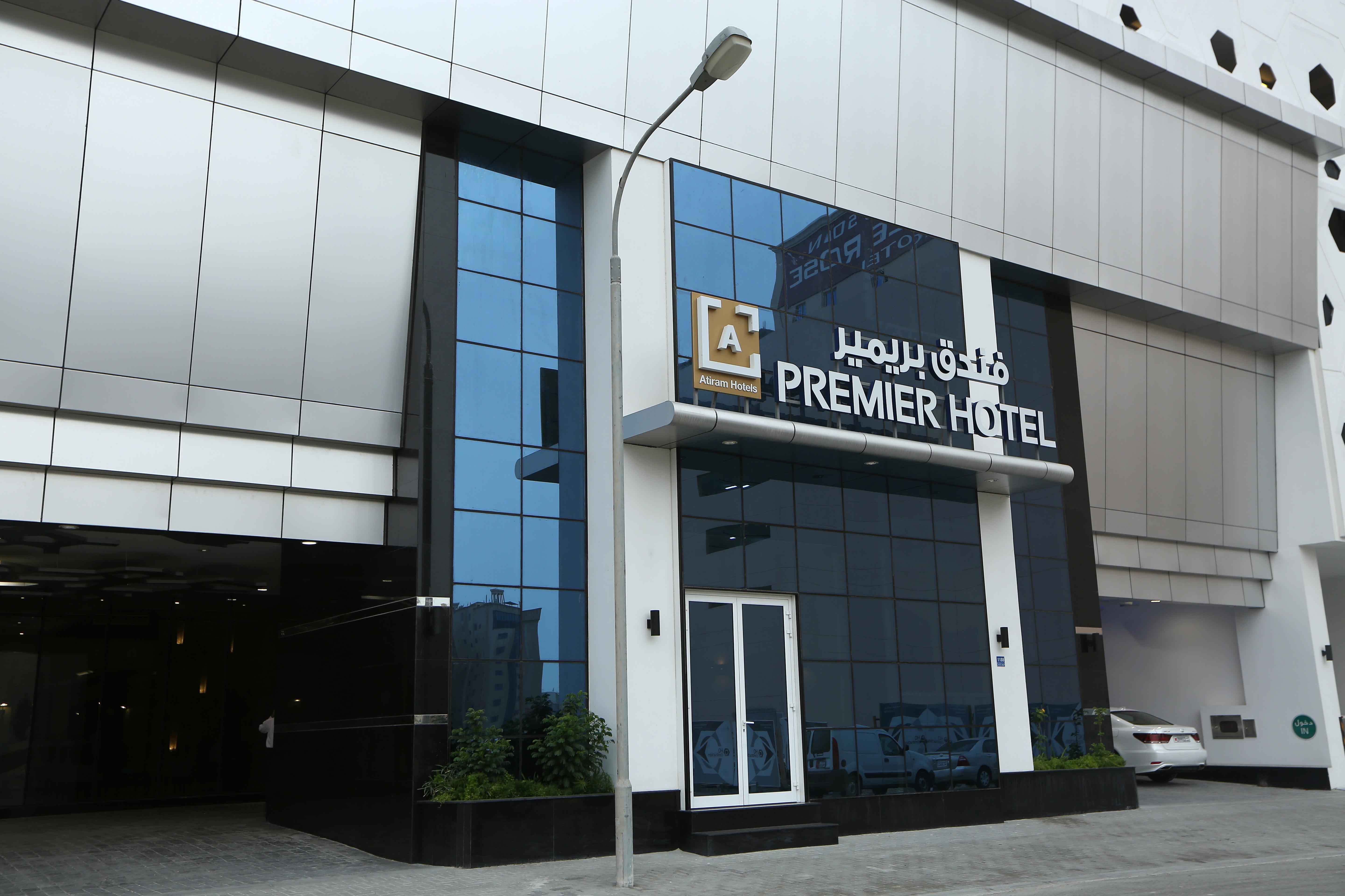 Premier Hotel Manama Exterior photo